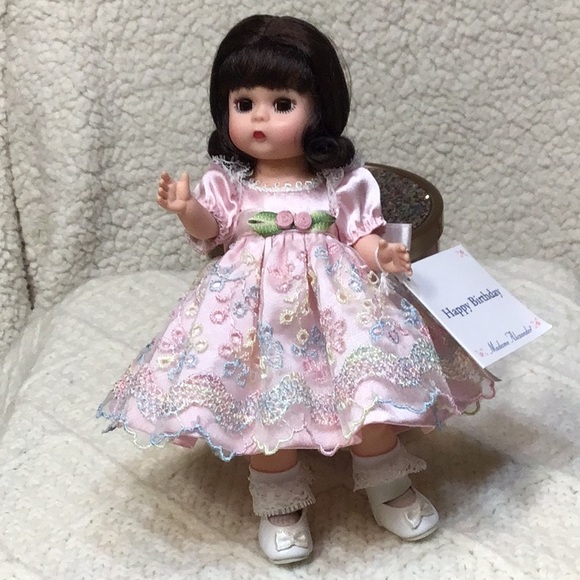 MADAME ALEXANDER 8” HAPPY BIRTHDAY DOLL - Picture 7 of 7